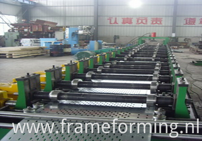 roll forming machine of cable tray